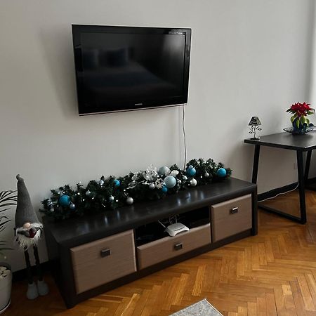 Wonderful Apartment Near The Old City Lviv Exterior photo